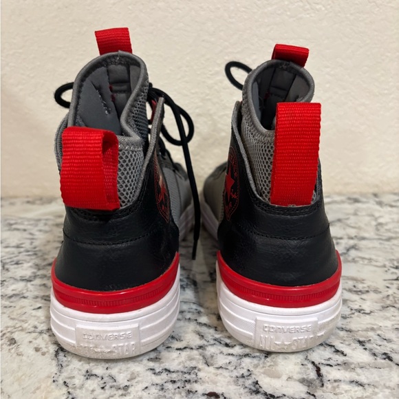 Converse Chuck Taylor Lightweight Mesh Ultra Mid High Top Black Red Men Sz 8 - Picture 7 of 16